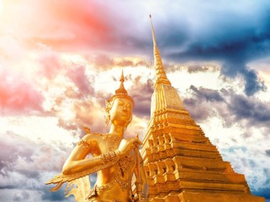 Bangkok Must-See Temples in One Day – Thailand