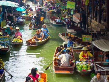 Damnoen Saduak, Maeklong & Dragon Temple Day Trip – Thailand