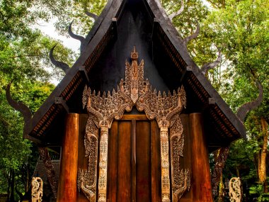 Chiang Rai Temples & Golden Triangle Day Trip