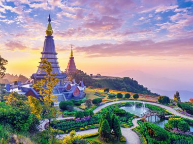 Doi Inthanon National Park Day Trip from Chiang Mai