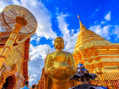 Doi Suthep Sunrise Tour with Monks – Chiang Mai