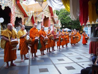 Doi Suthep Sunrise Tour with Monks – Chiang Mai