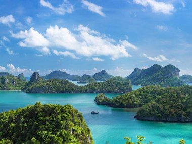 Ang Thong Marine Park Day Trip – Kayaking & Emerald Lake Thailand
