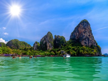 Phi Phi Islands & Maya Bay Day Trip