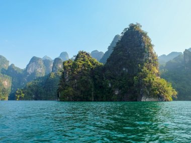 Khao Sok Lake Day Trip – Cheow Lan Lake Thailand