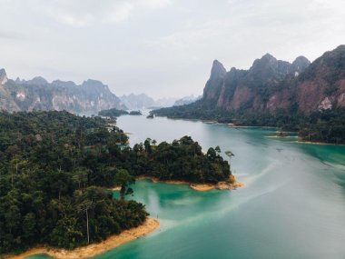 Khao Sok Lake Day Trip – Cheow Lan Lake Thailand