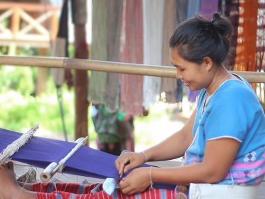 Mae Sapok 1 Day Trek – Karen Hill Tribe Experience
