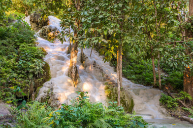 Sticky Waterfall Transfer – Bua Thong Falls from Chiang Mai