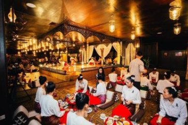Khantoke Dinner with traditionnal dance show